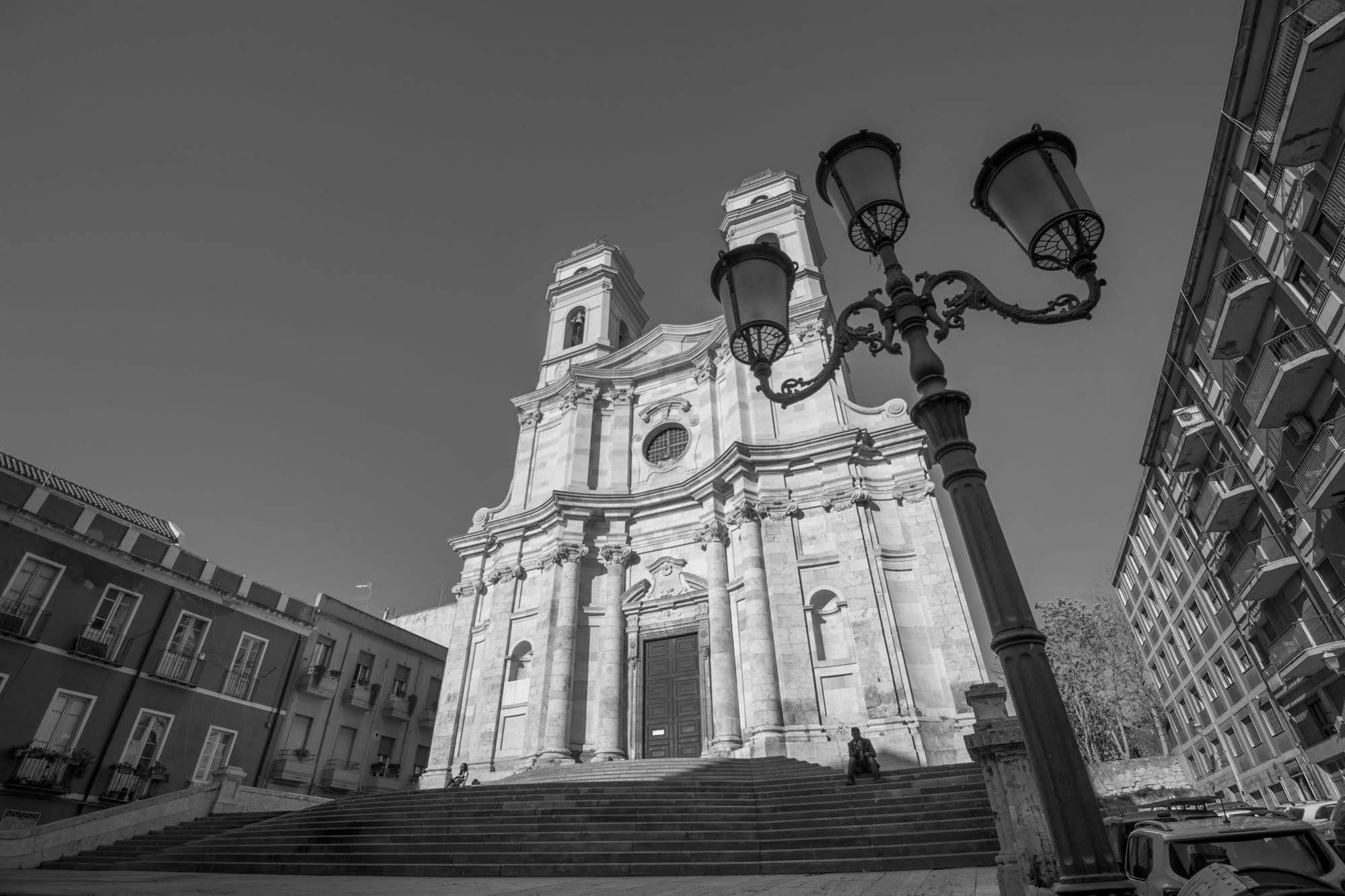 Cento Suites Cagliari Exteriér fotografie